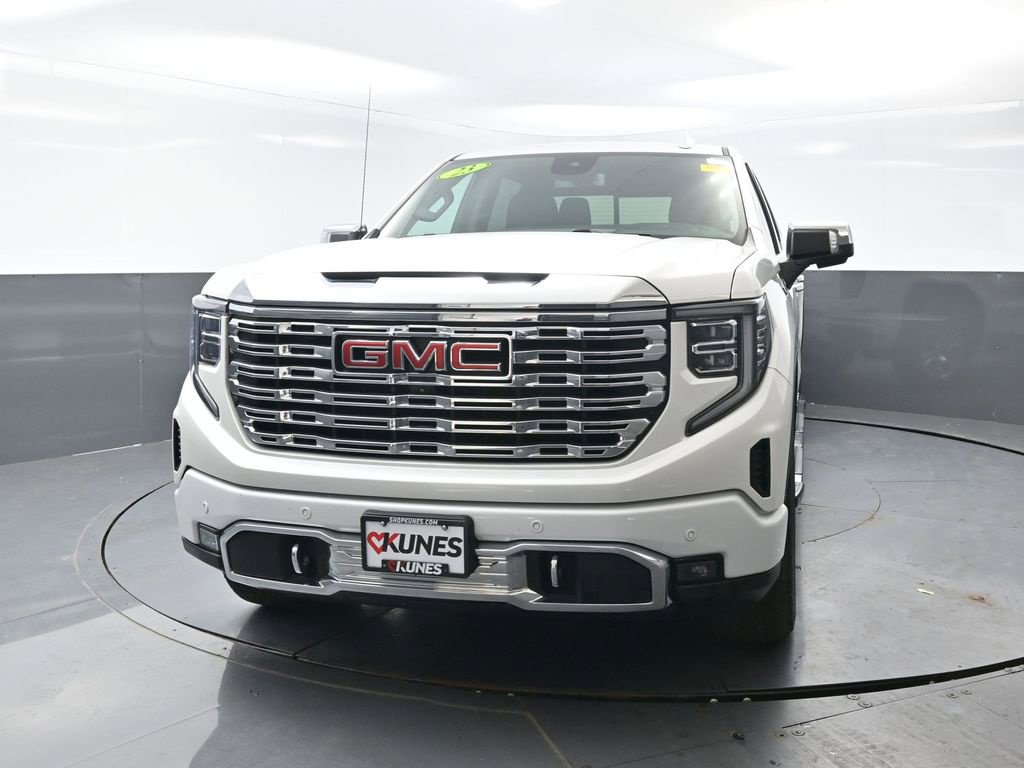 Used 2023 GMC Sierra 1500 Denali AWD/4WD image 8