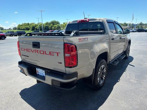 Used 2022 Chevrolet Colorado Z71 w/ Safety Package AWD/4WD image 5