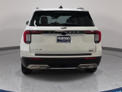 Certified 2025 Ford Explorer Active w/ Active Comfort Package AWD/4WD image 7