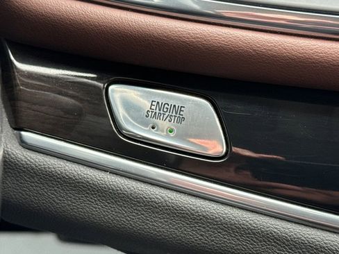 Certified 2020 Buick Enclave Avenir w/ Avenir Technology Package image 31