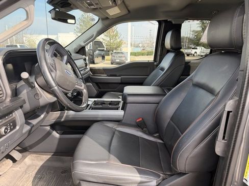 Used 2023 Ford F350 Lariat w/ Tow Technology Package image 8