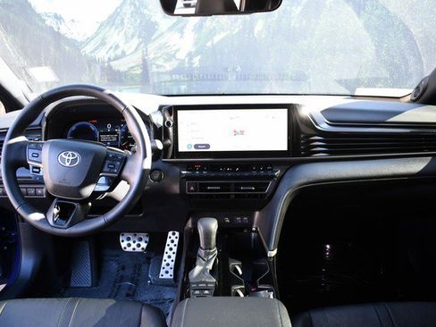 Certified 2025 Toyota Camry XSE image 18