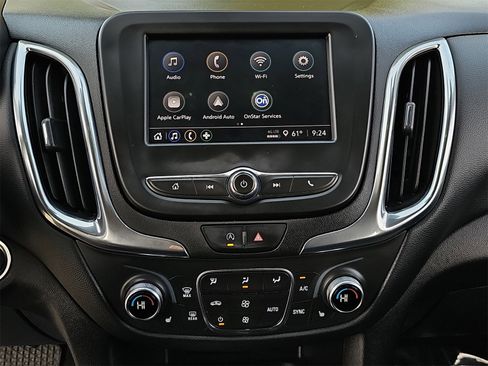 Used 2022 Chevrolet Equinox LT image 21