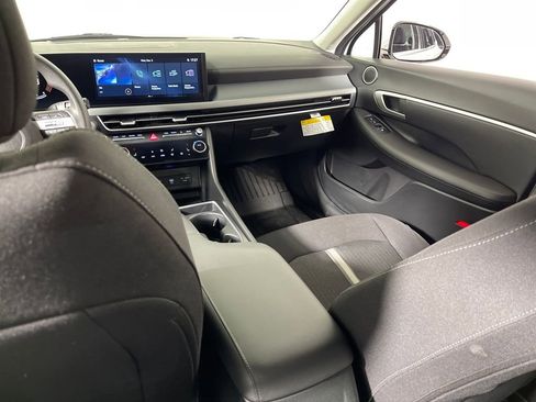 Certified 2024 Hyundai Sonata SEL image 17