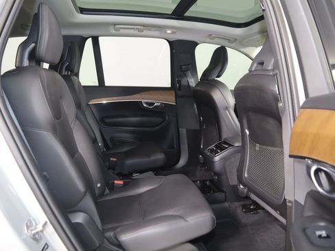 Used 2024 Volvo XC90 B6 Plus w/ Protection Package Premier AWD/4WD image 14