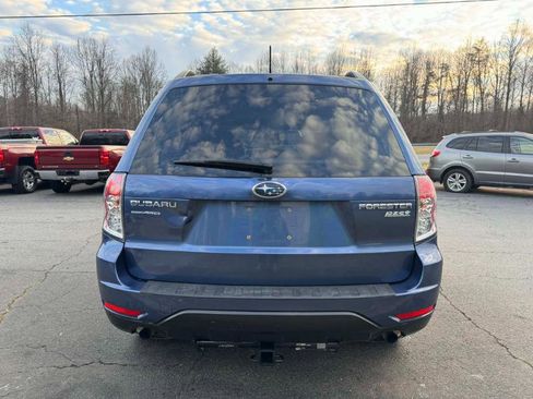 Used 2012 Subaru Forester 2.5X Premium w/ All-Weather Pkg image 6