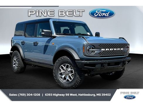 New 2025 Ford Bronco Badlands AWD/4WD image 1