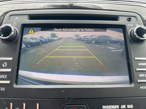Used 2017 Buick Enclave Leather FWD image 24