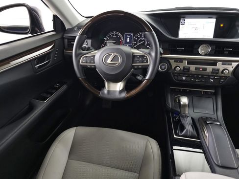 Used 2018 Lexus ES 350 w/ Navigation System Package FWD image 15
