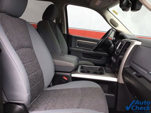 Used 2018 RAM 2500 Big Horn image 42