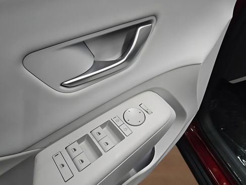 New 2026 Hyundai Kona SEL Premium AWD/4WD image 10
