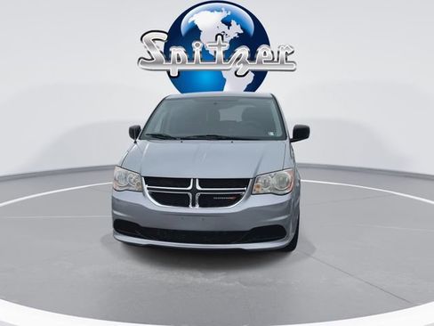 Used 2014 Dodge Grand Caravan SE w/ Quick Order Package 29E SE image 3