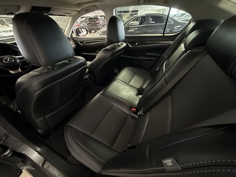 Used 2016 Lexus GS 200t RWD image 28