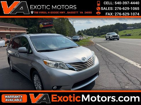 Used 2011 Toyota Sienna XLE w/ Premium Pkg FWD image 1