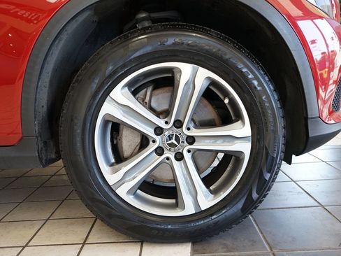 Used 2017 Mercedes-Benz GLC 300 4MATIC image 49