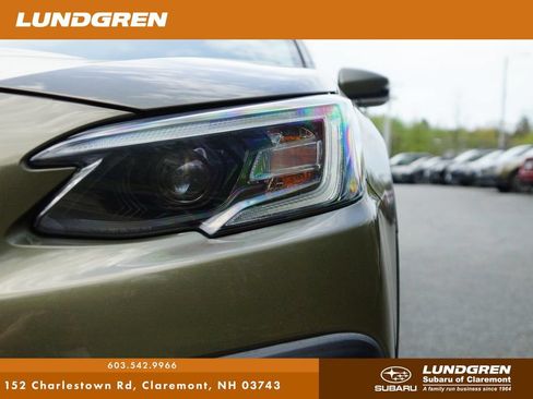 Used 2020 Subaru Outback Premium AWD/4WD image 40