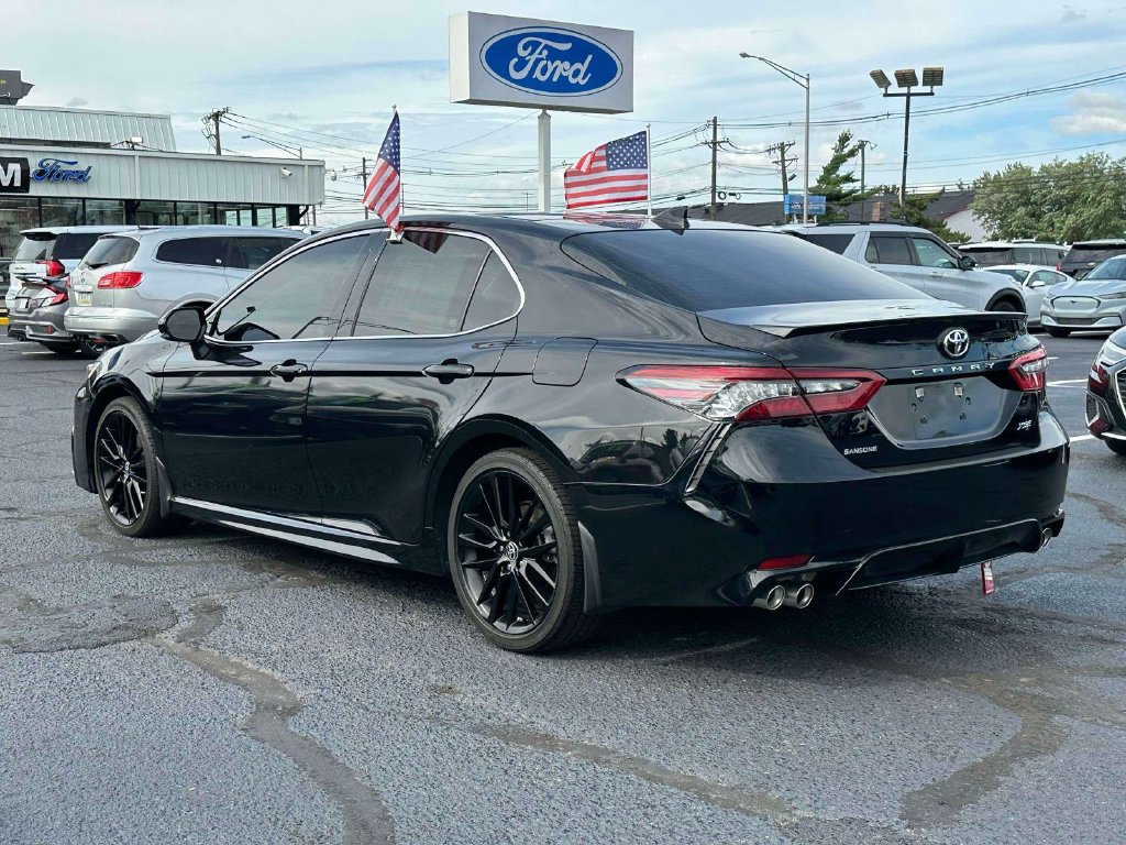 Used 2024 Toyota Camry XSE w/ Cold Weather Package FWD image 6