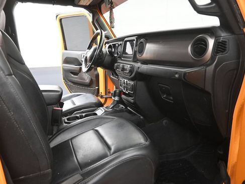 Used 2021 Jeep Gladiator Sport AWD/4WD image 26