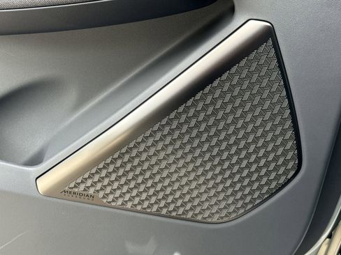 New 2026 Kia EV9 Land w/ Nightfall Edition Package image 18