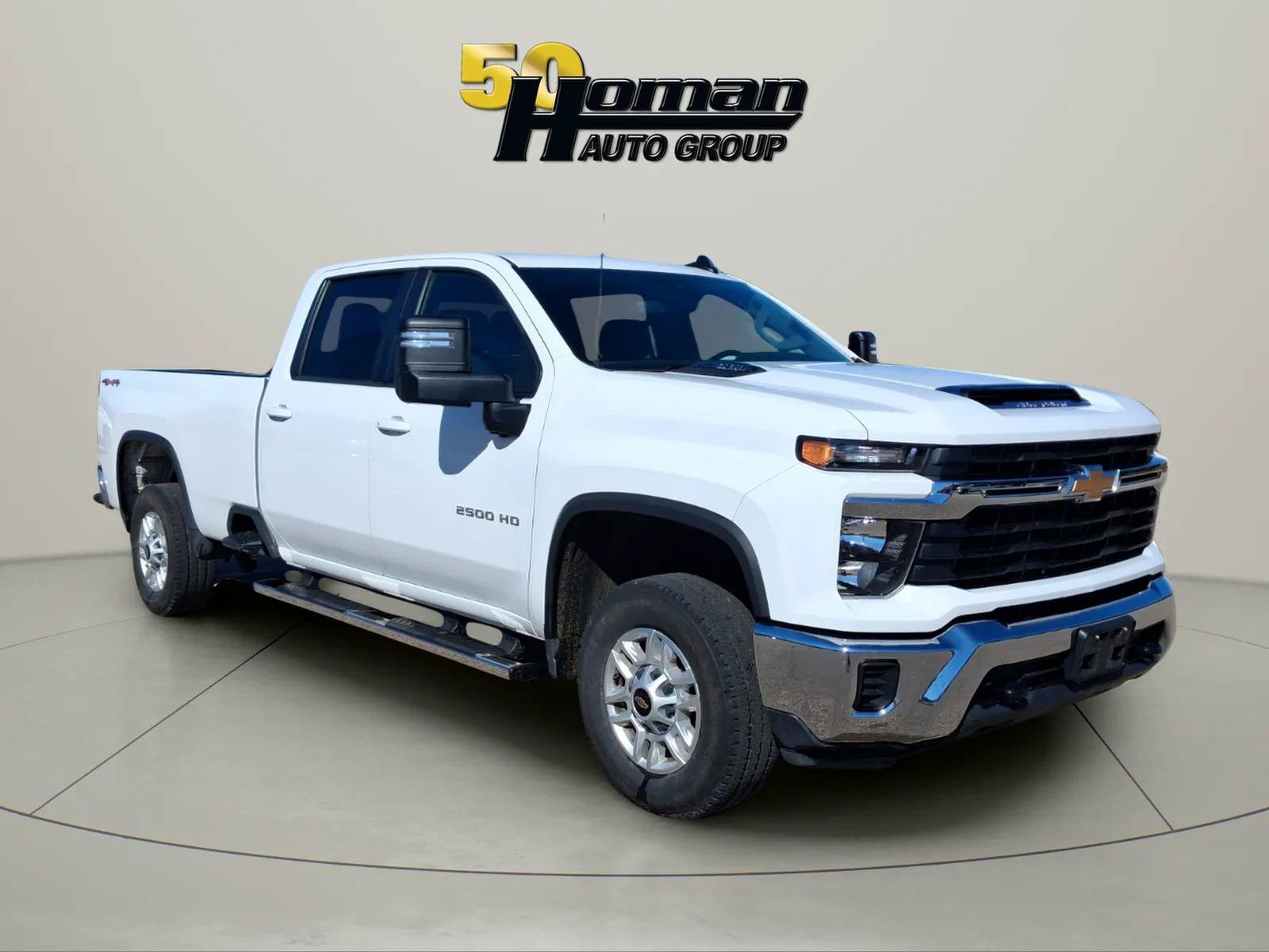 Used 2024 Chevrolet Silverado 2500 LT AWD/4WD image 7