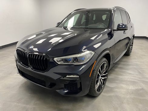 Used 2019 BMW X5 xDrive50i w/ M Sport Package AWD/4WD image 2