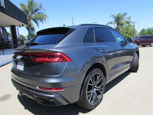 Used 2019 Audi Q8 Prestige AWD/4WD image 7