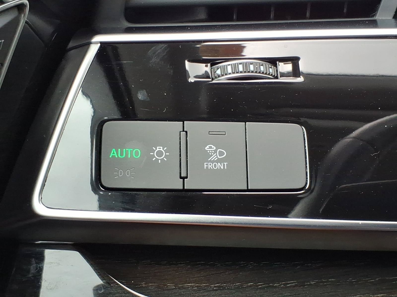 Used 2023 Audi Q7 3.0T Premium Plus w/ Premium Plus Package AWD/4WD image 17