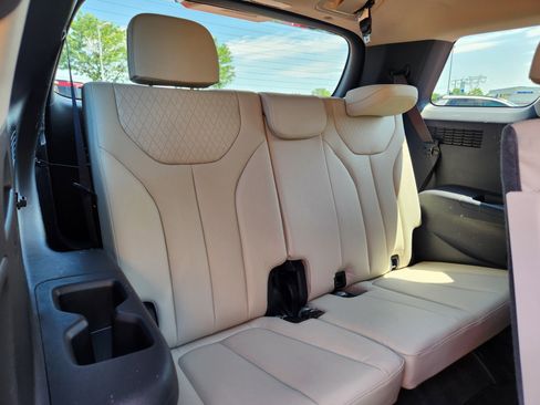 Used 2022 Hyundai Palisade SEL w/ 8P Bench Seat Package image 15