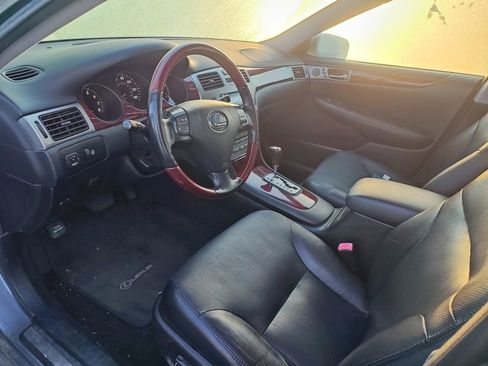 Used 2005 Lexus ES 330 FWD image 10