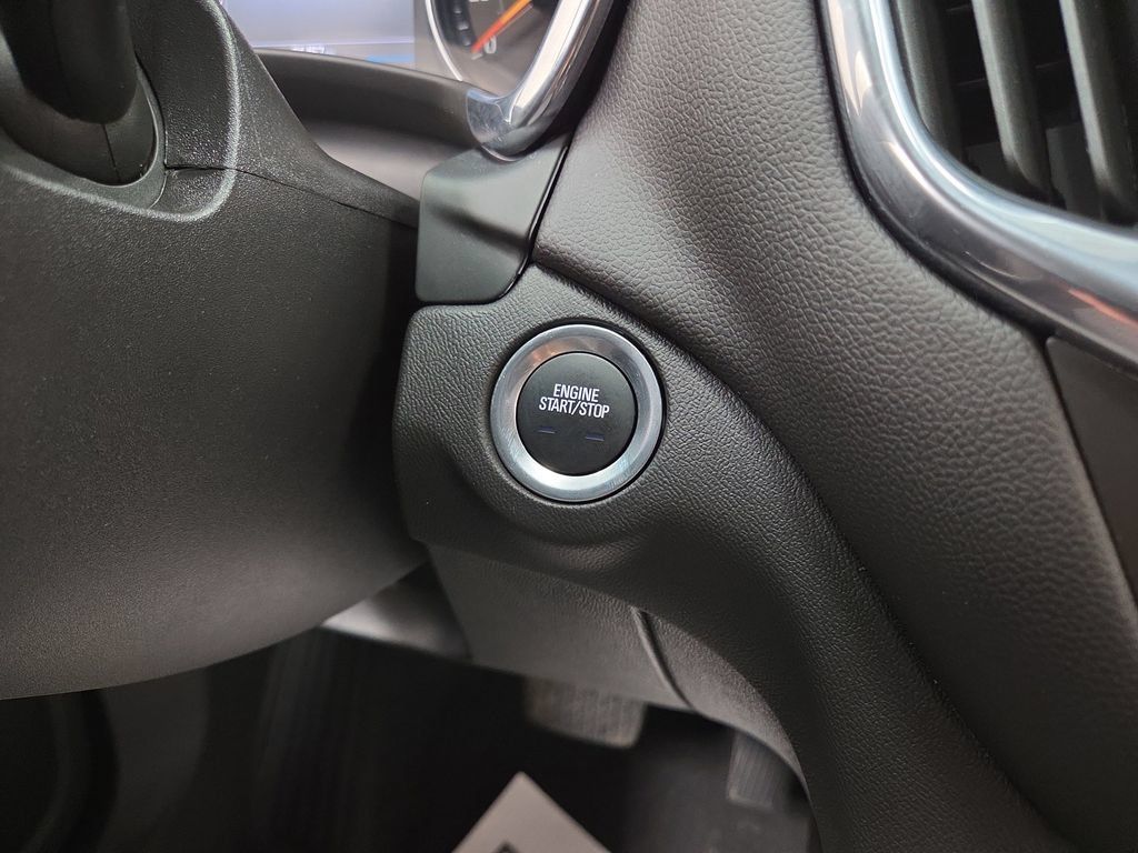 Used 2024 Chevrolet Equinox LT AWD/4WD image 17