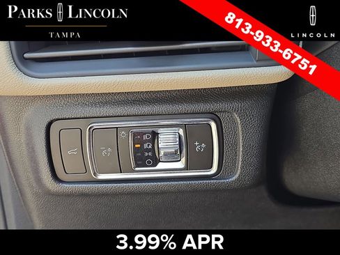 Certified 2025 Lincoln Corsair Reserve image 27