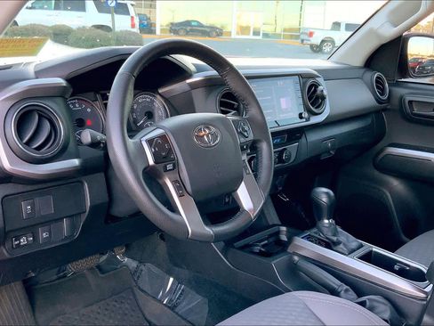 Used 2023 Toyota Tacoma SR5 w/ Technology Package image 17