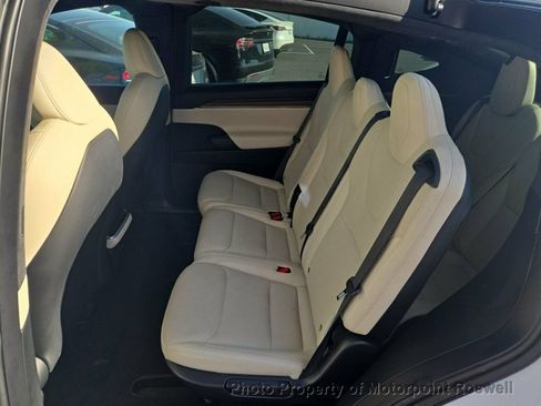 Used 2023 Tesla Model X AWD/4WD image 13