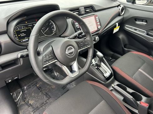 Used 2025 Nissan Versa SR w/ Trunk Package image 25