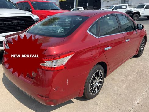 Used 2013 Nissan Sentra S image 3