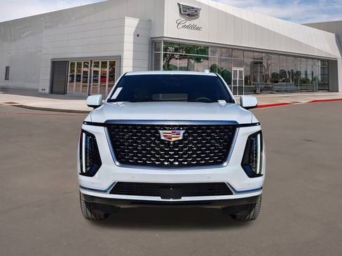 New 2026 Cadillac Escalade ESV Luxury w/ Touring Package image 2