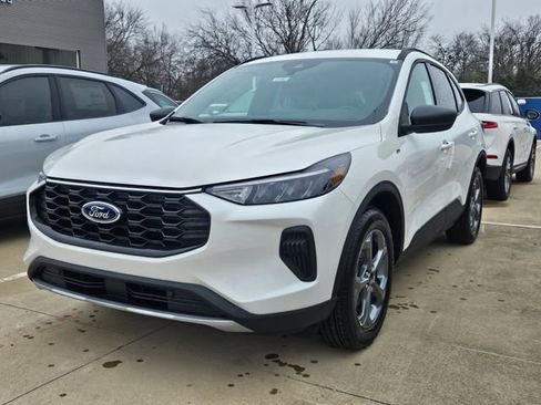New 2026 Ford Escape ST-Line w/ Tech Pack #1 image 2