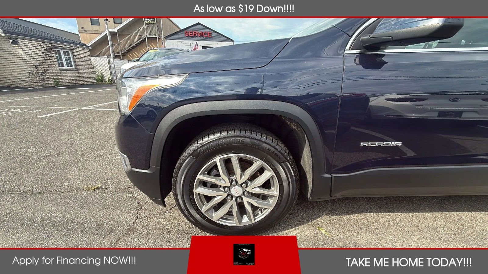 Used 2017 GMC Acadia SLE AWD/4WD image 10