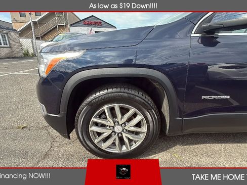 Used 2017 GMC Acadia SLE AWD/4WD image 10