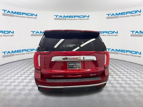 Used 2021 GMC Yukon SLT w/ Rear Media and Nav Package image 4