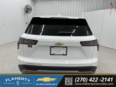Used 2026 Chevrolet Equinox LT AWD/4WD image 4