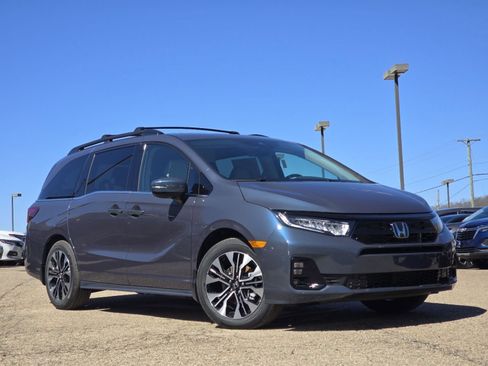 New 2026 Honda Odyssey Elite image 2
