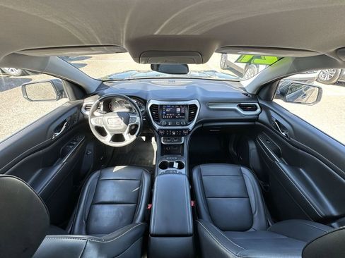 Used 2021 GMC Acadia SLT w/ Premium Package image 18