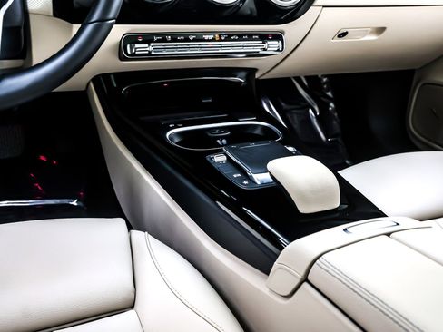 Certified 2023 Mercedes-Benz CLA 250 image 7