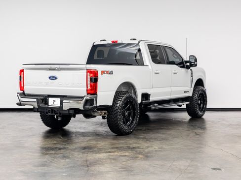 Used 2025 Ford F250 Lariat AWD/4WD image 21