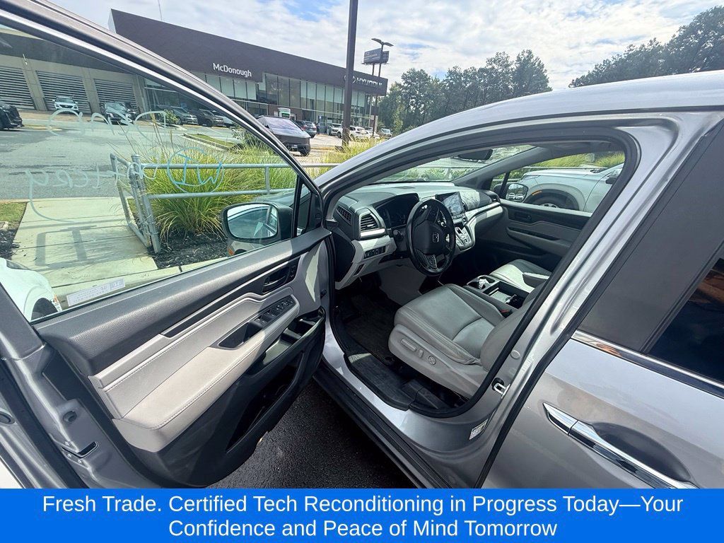 Used 2024 Honda Odyssey EX-L image 7