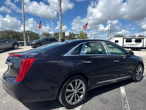 Used 2013 Cadillac XTS 4dr Sdn FWD image 5