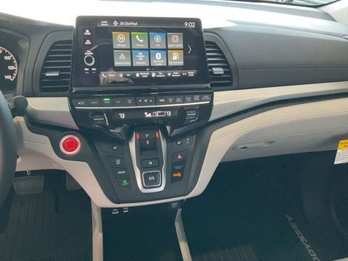 New 2026 Honda Odyssey EX-L image 14