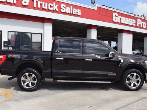 Used 2021 Ford F150 Lariat w/ Equipment Group 502A High AWD/4WD image 3