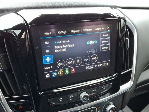 Certified 2023 Chevrolet Traverse LT FWD image 18